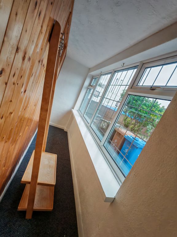 Property photo 2 of 20 Property