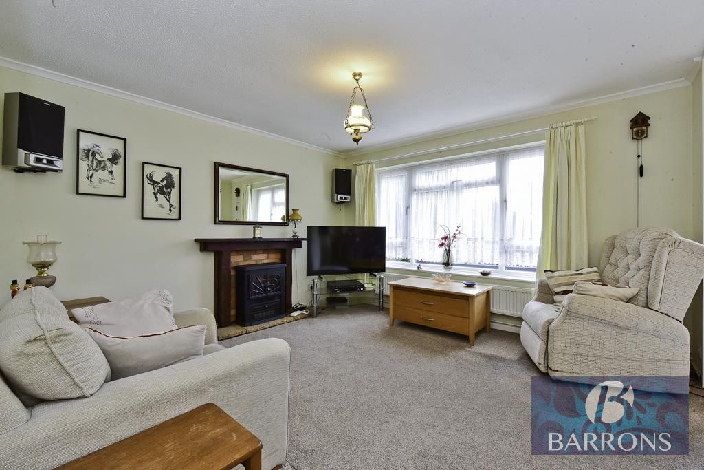 Property photo 2 of 23