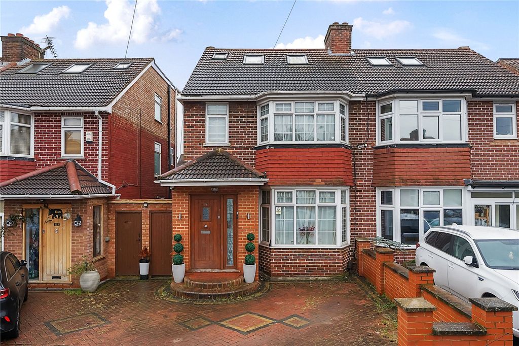 Property photo 1 of 17 Picture No. 01
