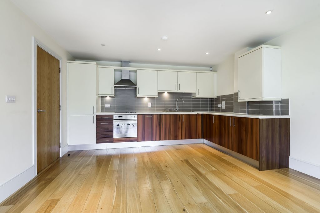 Property photo 2 of 6 899580 (3)