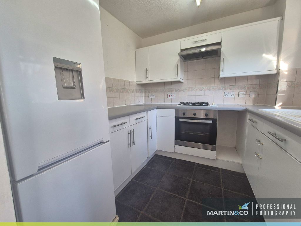 Property photo 2 of 19 1000051216