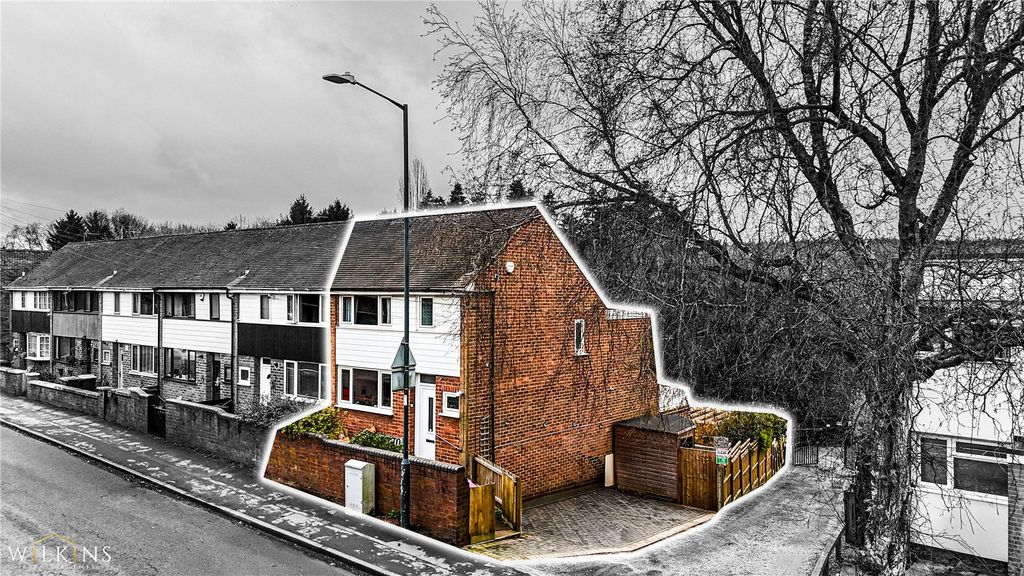 Property photo 1 of 32 Picture No. 25