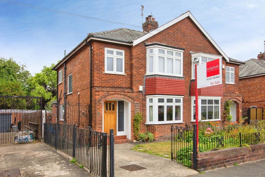 Property photo 1 of 20 Pbox-Img.Jpg