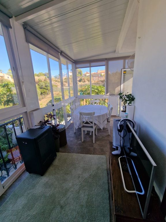 Property photo 2 of 12 Photo 1