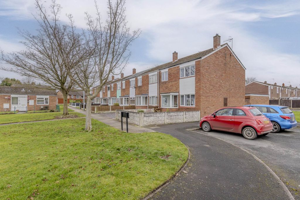 Property photo 1 of 20