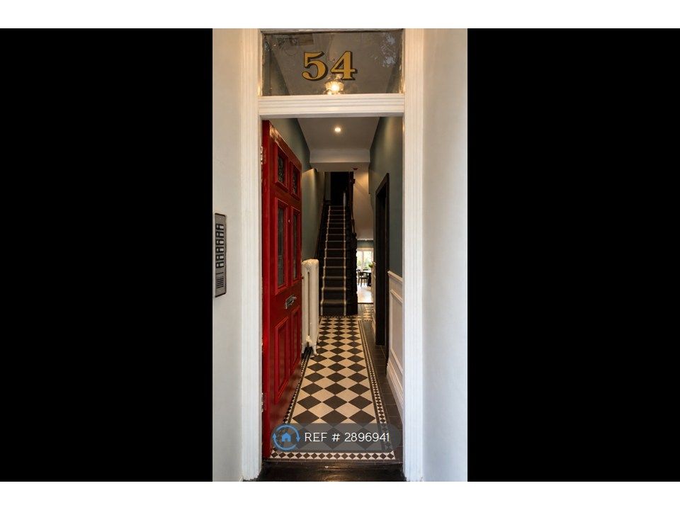 Property photo 2 of 15 Hallway Image 1