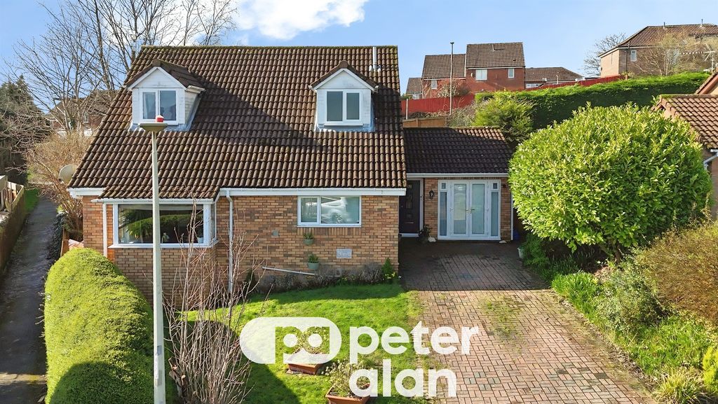 Property photo 1 of 34