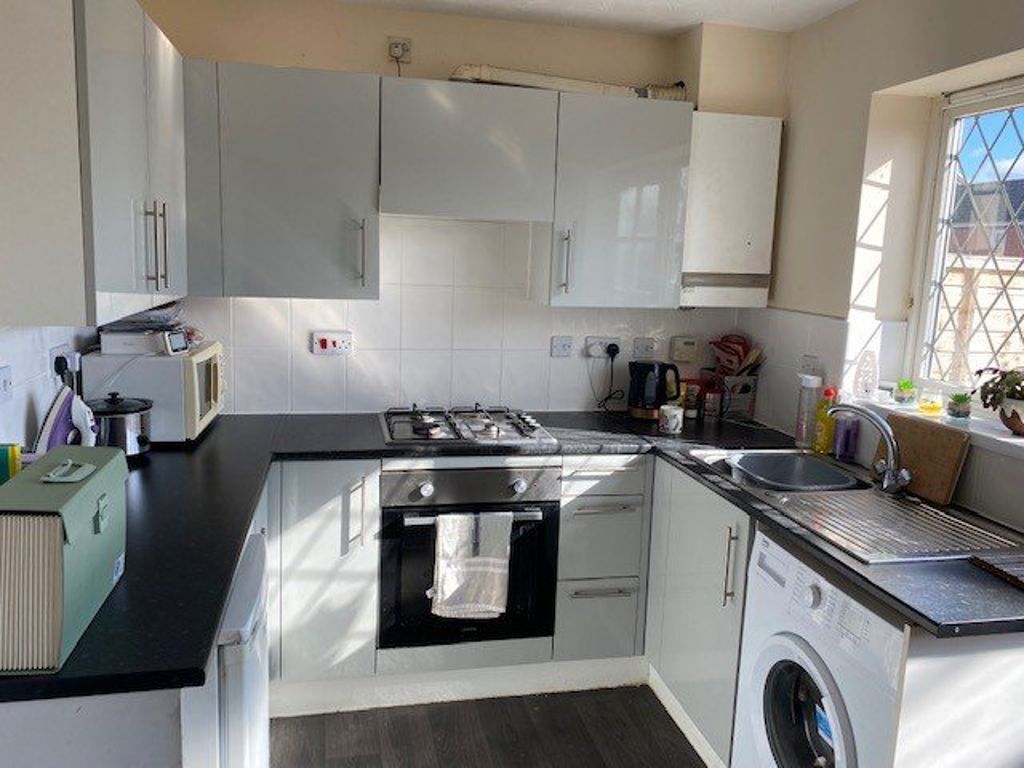 Property photo 2 of 5