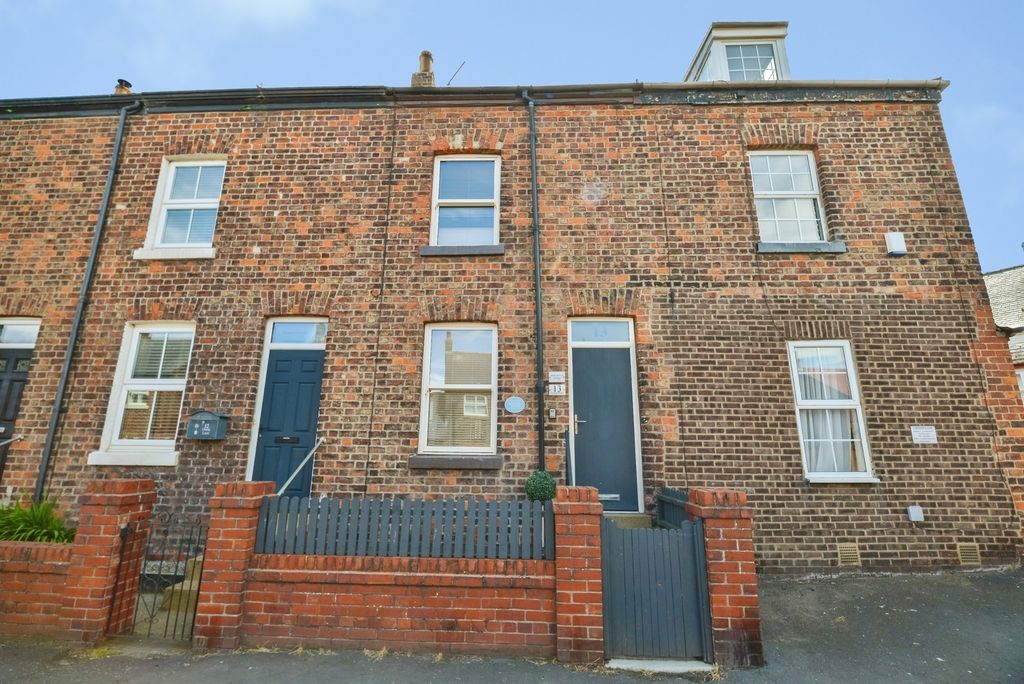 Property photo 1 of 14 Pbox-Img.Jpg
