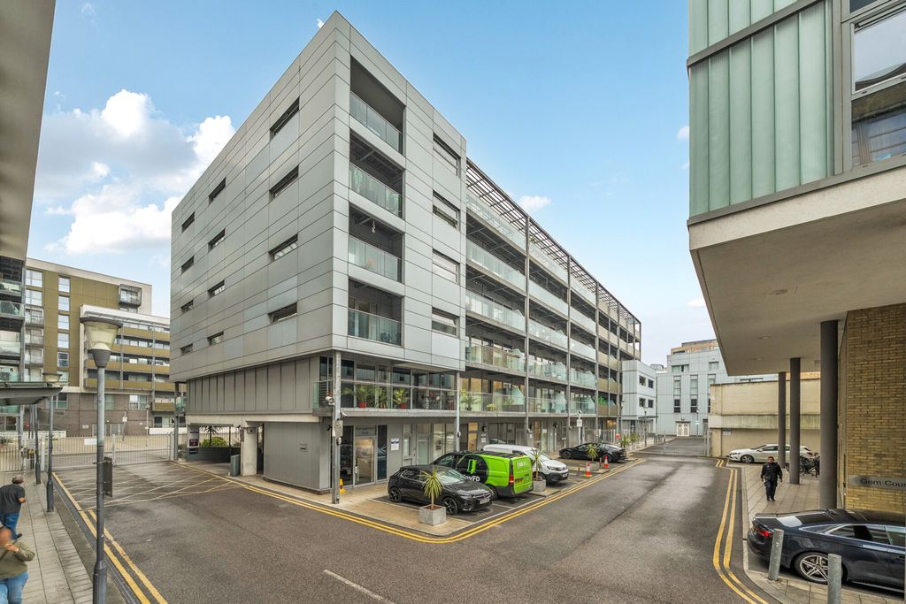 Property photo 3 of 18 1540076-1-1A17cd1...