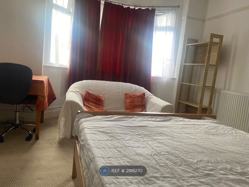 Property photo 1 of 1