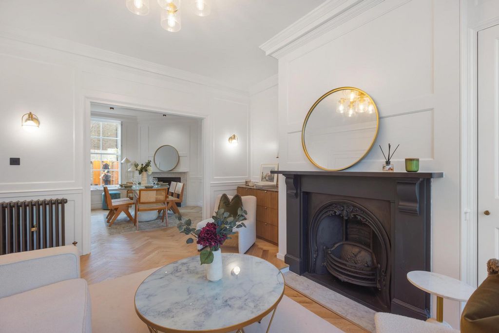 Property photo 3 of 22