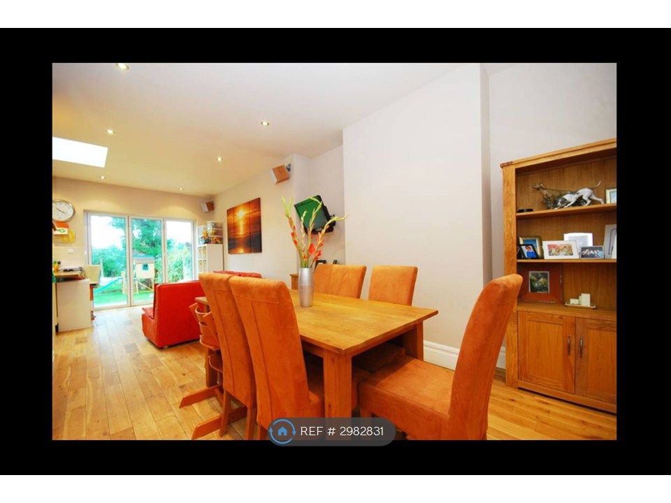 Property photo 3 of 9