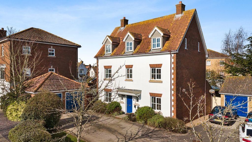 Property photo 1 of 25