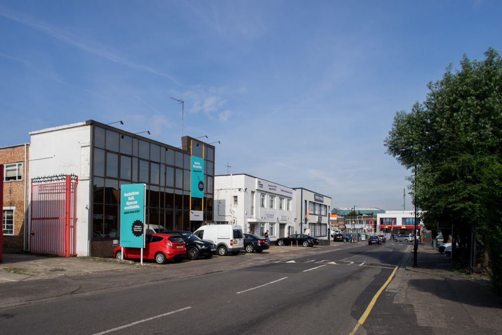 Property photo 3 of 12 Photo 2