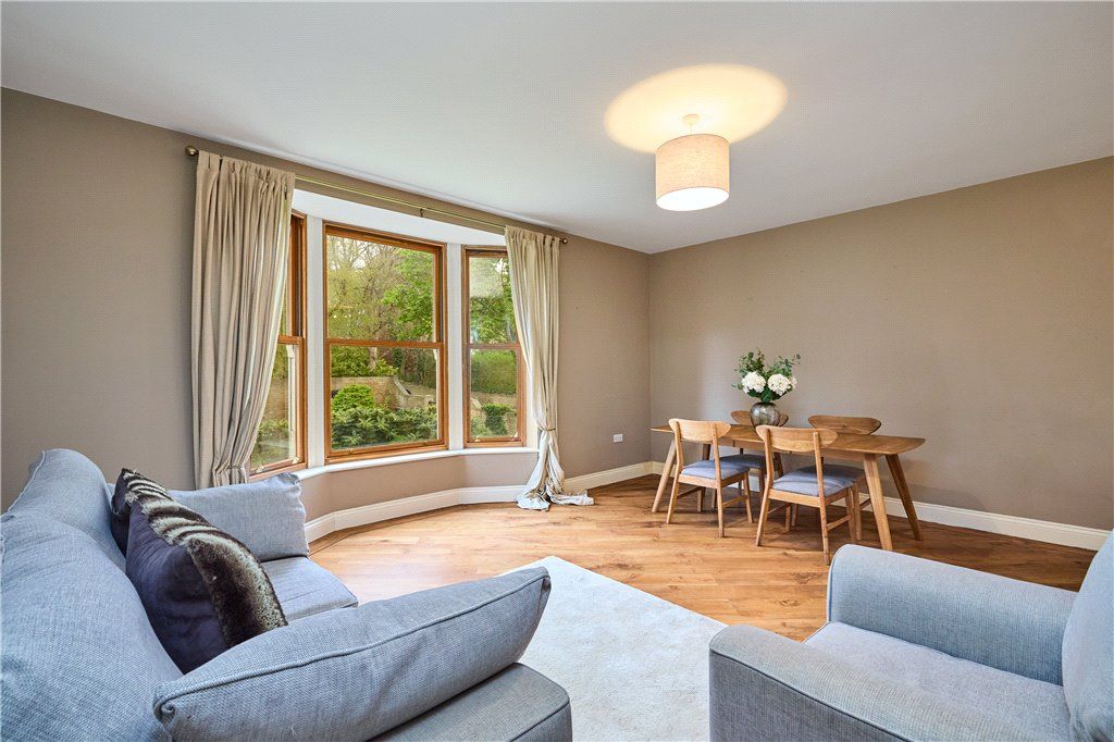 Property photo 3 of 16 Living Room