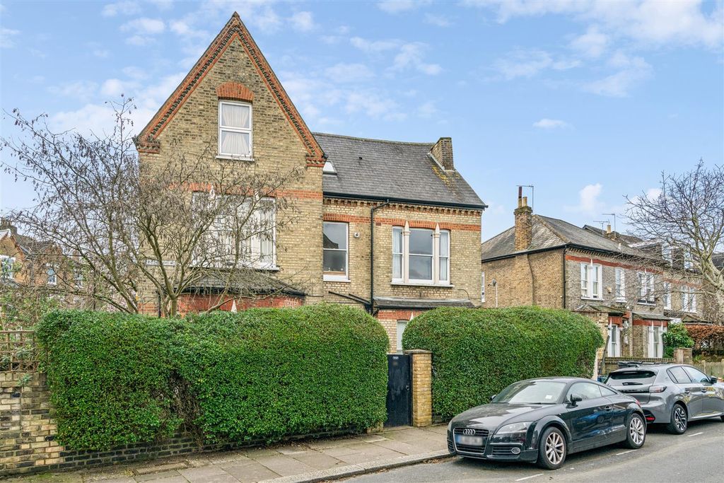 Property photo 1 of 17 Grosvenor Road, W4 - For Sale