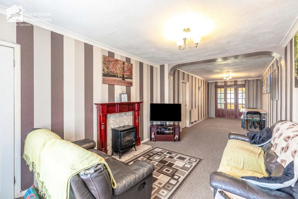 Property photo 3 of 12 Image 3