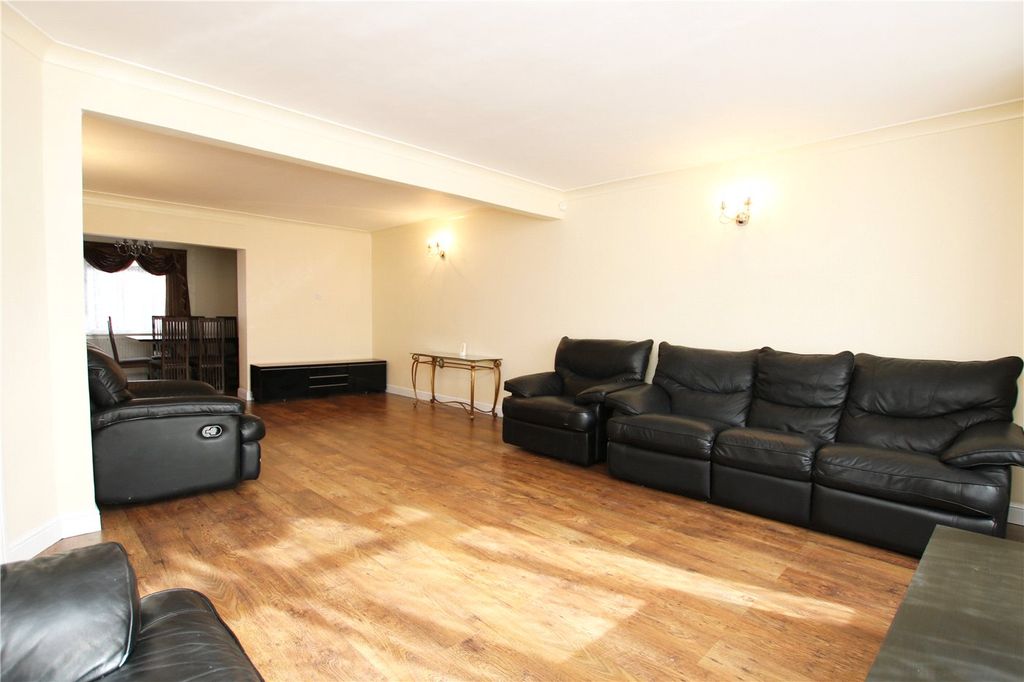 Property photo 2 of 14 Picture 2