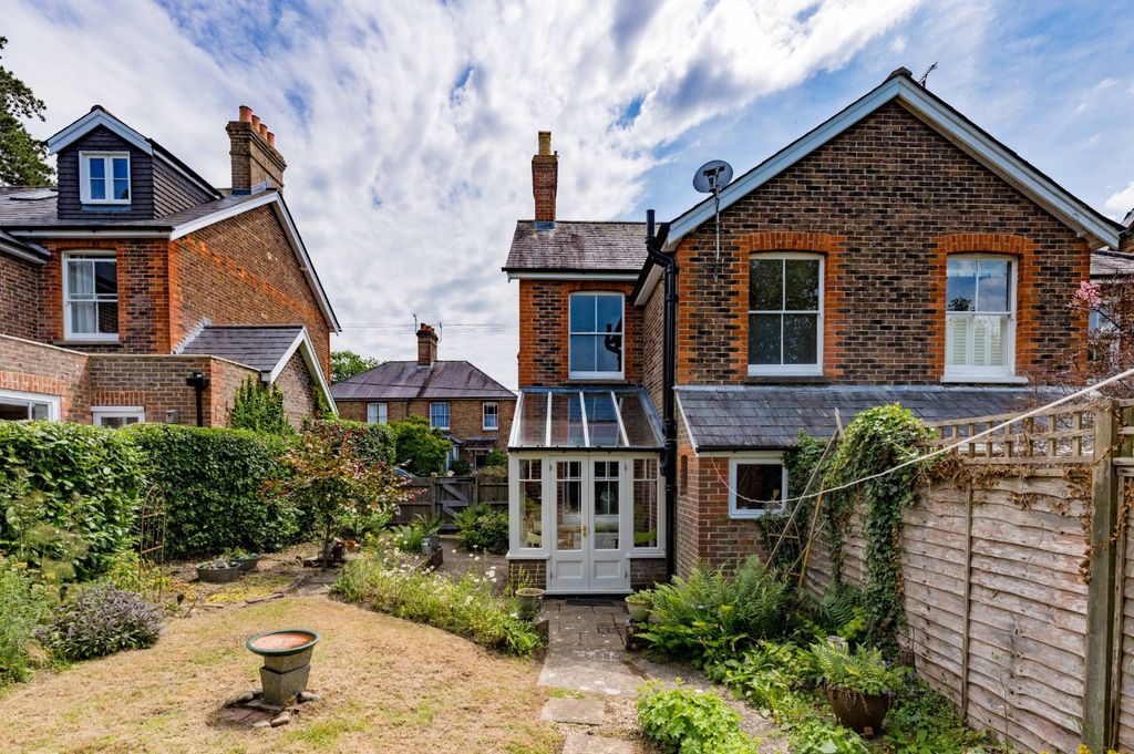 Property photo 2 of 12 Picture No. 06