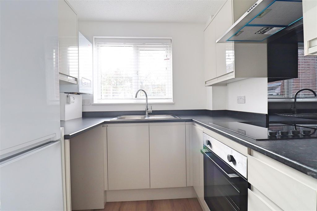 Property photo 3 of 10 Img_0761.Jpg