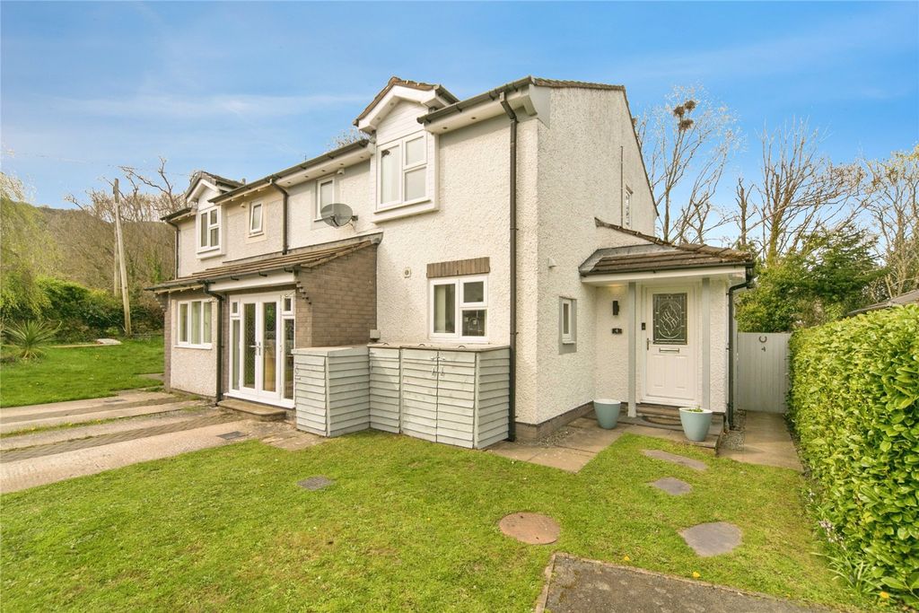 Property photo 1 of 22 Picture No. 02