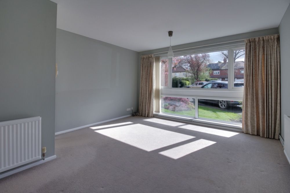 Property photo 3 of 9 Lounge Dining Room