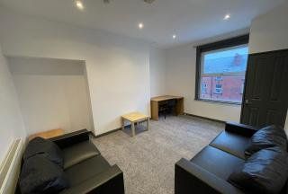 Property photo 2 of 6 Picture No. 06