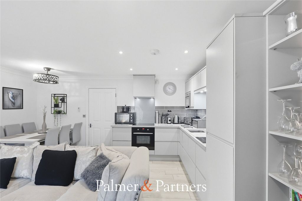 Property photo 1 of 25 Picture No. 25