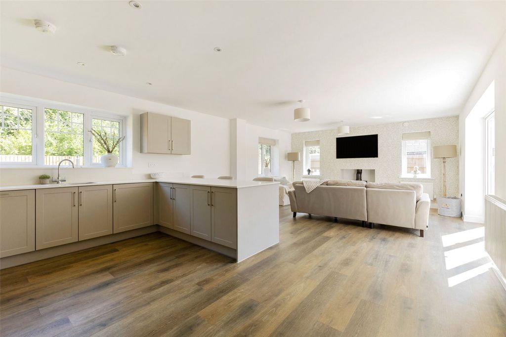 Property photo 3 of 14 Picture No. 03