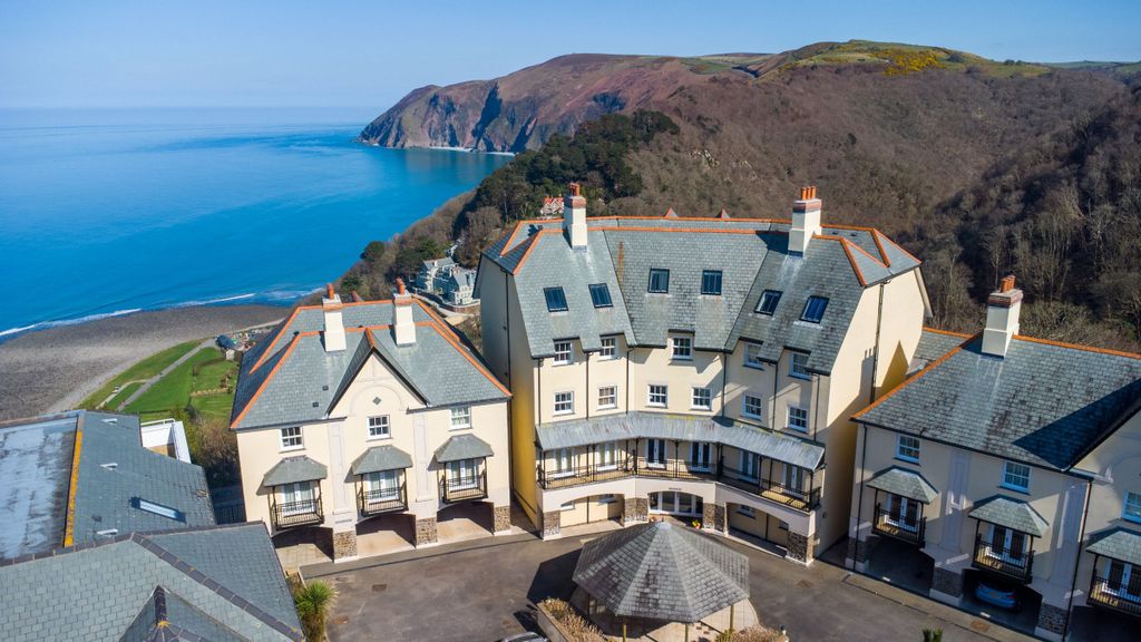 Additional image 4 of 2 bed flat for saleCastle Heights, Lynton EX35