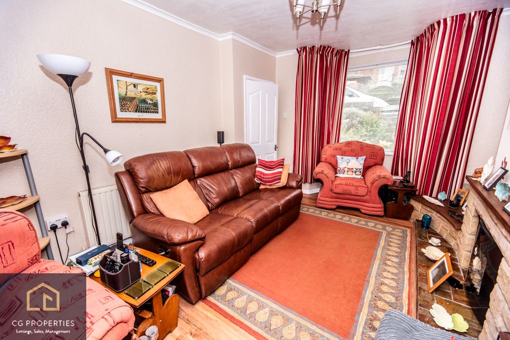 Property photo 2 of 14