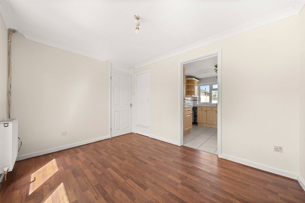 Property photo 3 of 15 Picture No. 20