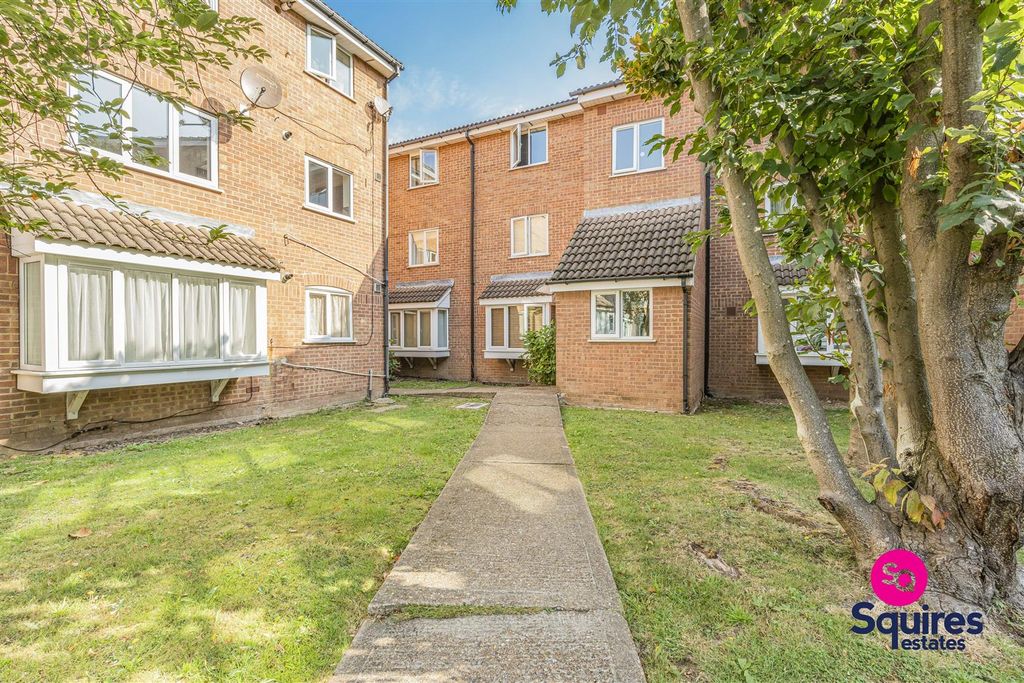 Property photo 1 of 9