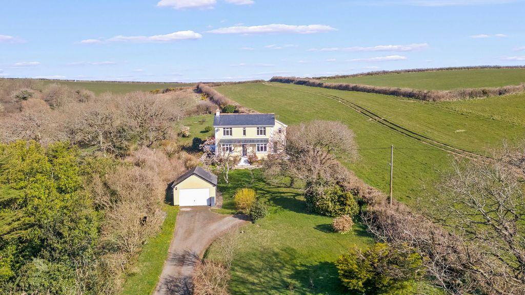 Property photo 1 of 21