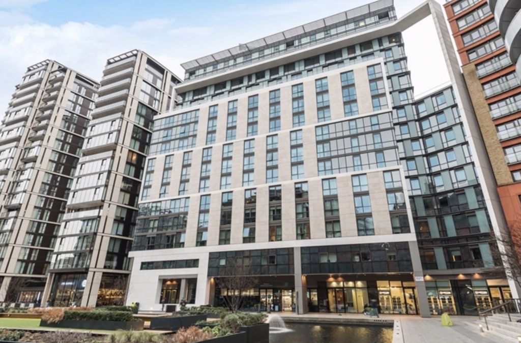 Property photo 2 of 13