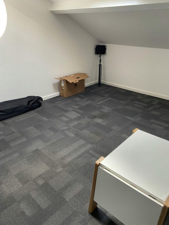 Property photo 2 of 9 Image 2