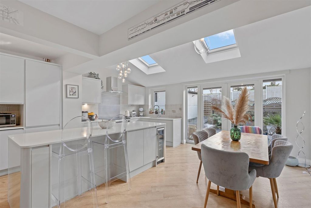 Property photo 3 of 22 Kitchen.Jpg