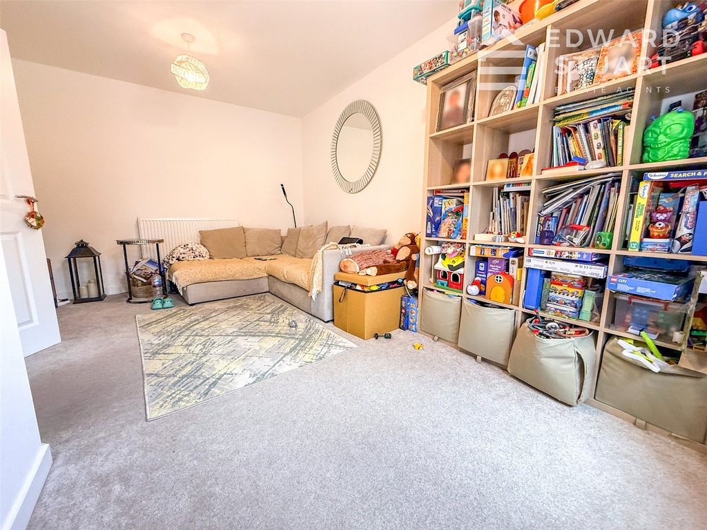 Property photo 2 of 9 Picture No. 03