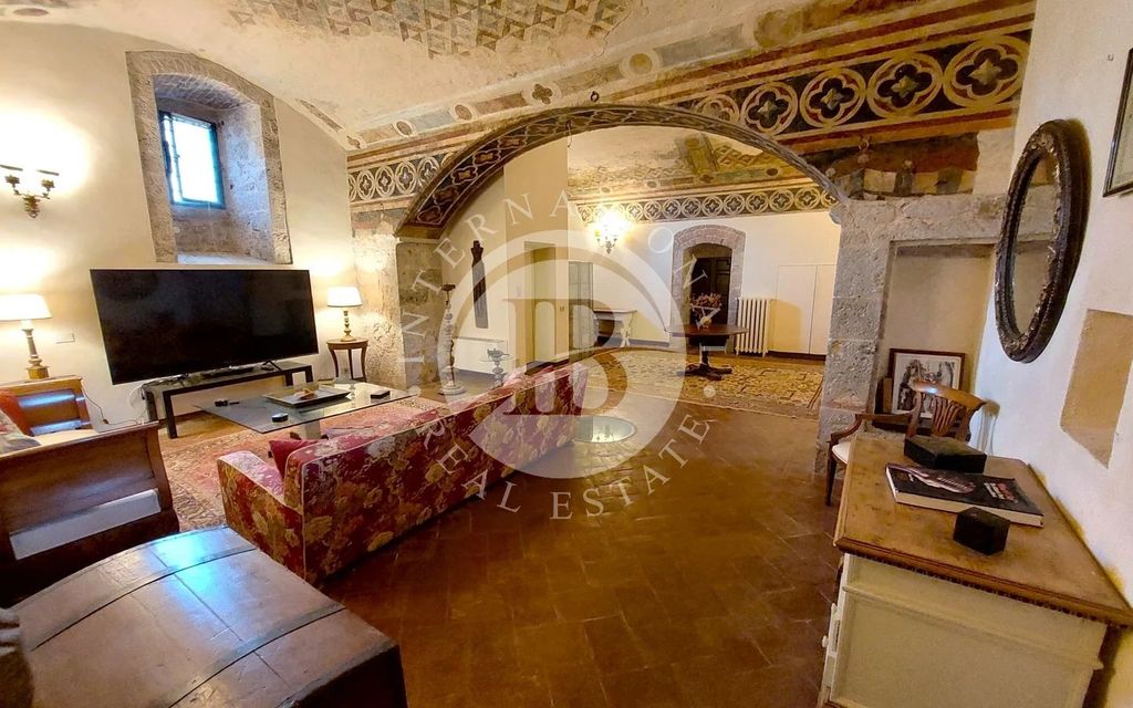 Property photo 2 of 29