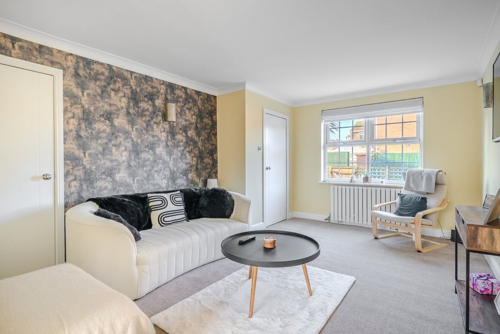 Property photo 2 of 15 Picture No. 05