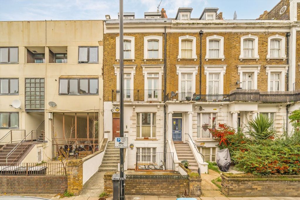 Property photo 1 of 5