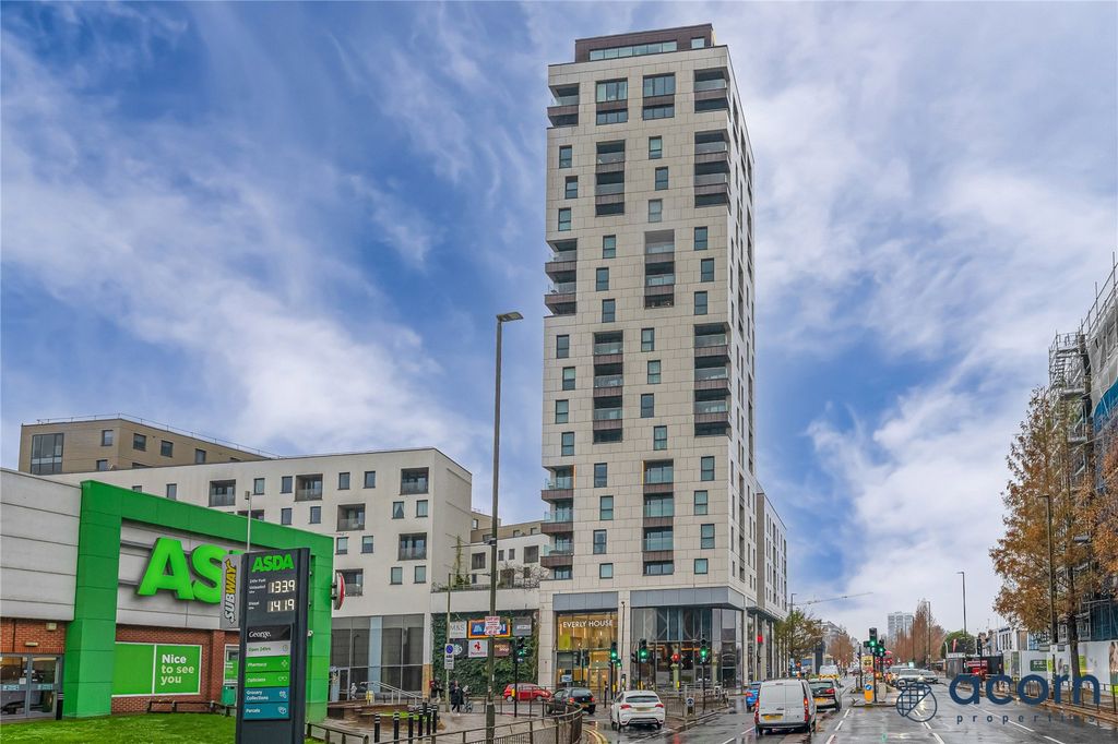 Property photo 1 of 14 Picture No. 15