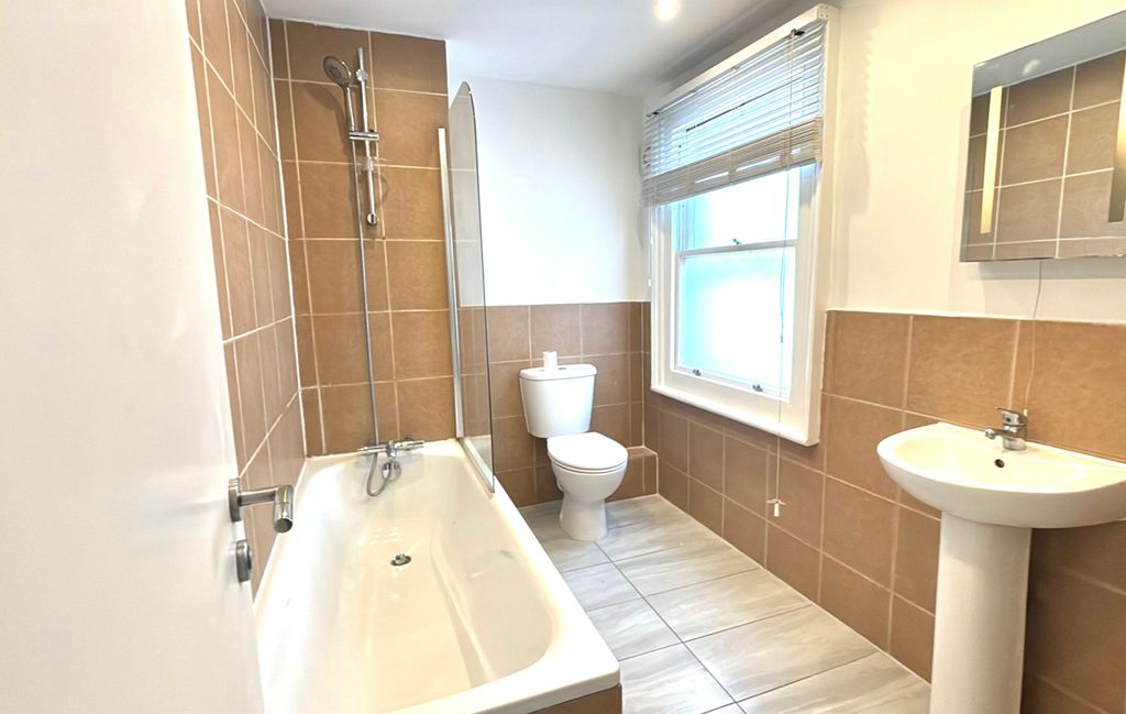 Property photo 3 of 6 Img_0507