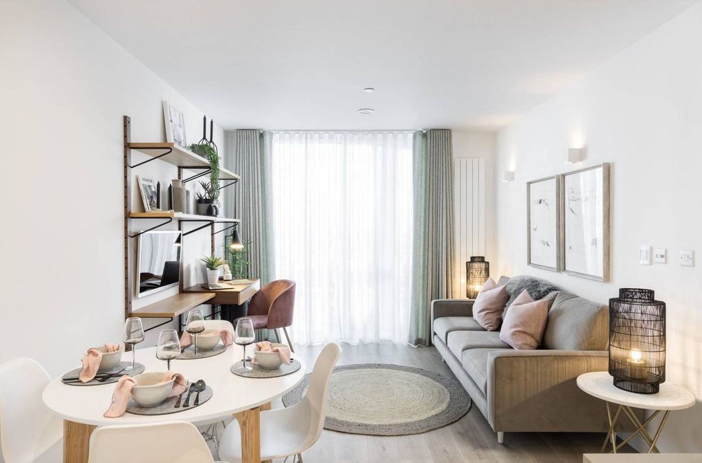 Property photo 3 of 10