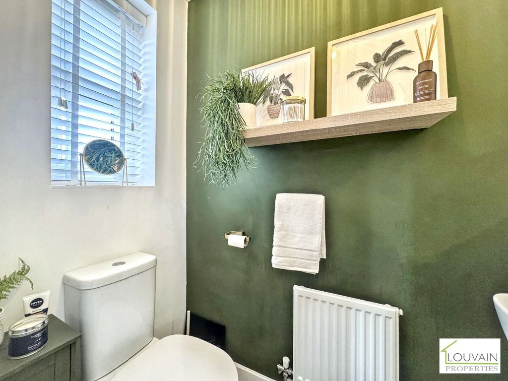 Property photo 3 of 20