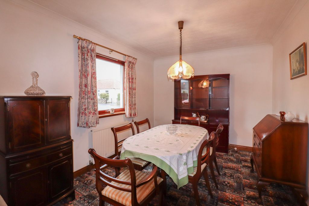 Additional image 5 of 3 bed detached bungalow for sale1 Craignair Gardens, Dalbeattie DG5