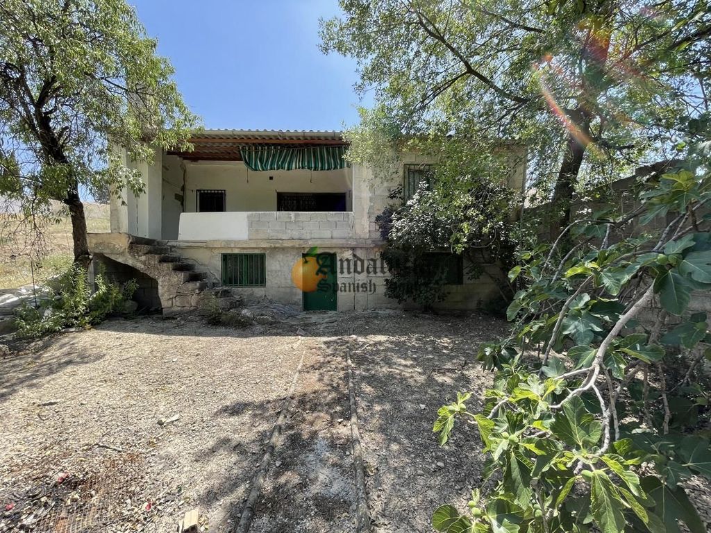 Property photo 2 of 23