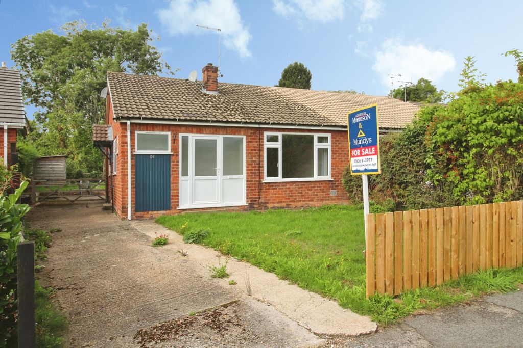 Property photo 1 of 12 Front