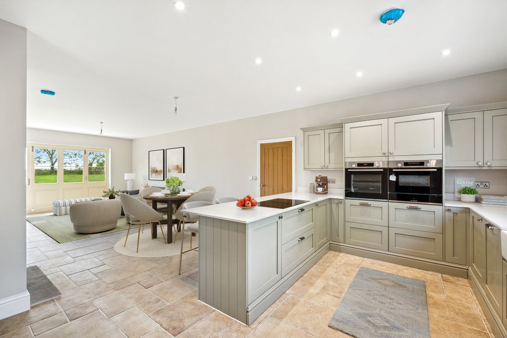 Property photo 3 of 21 Img_8236